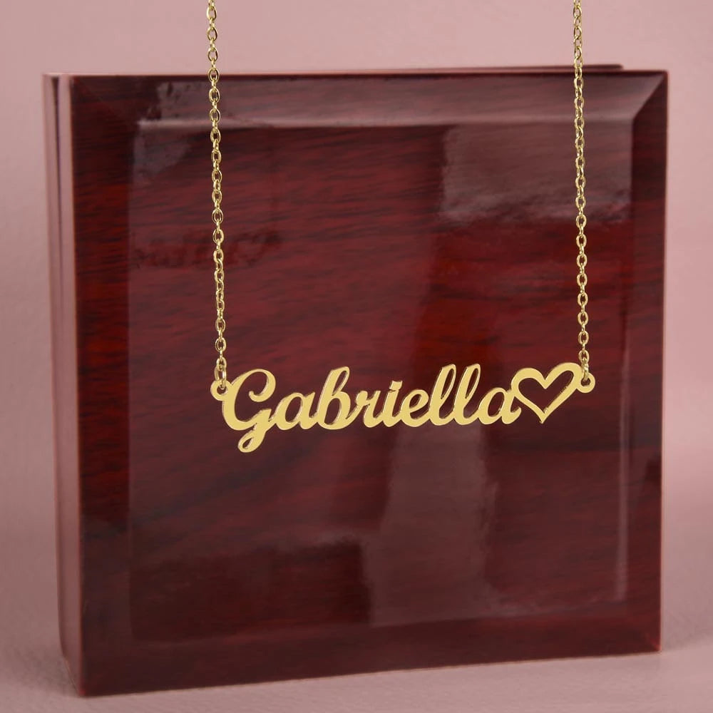 18k yellow gold Custom Name Necklace with Heart for Her luxury box