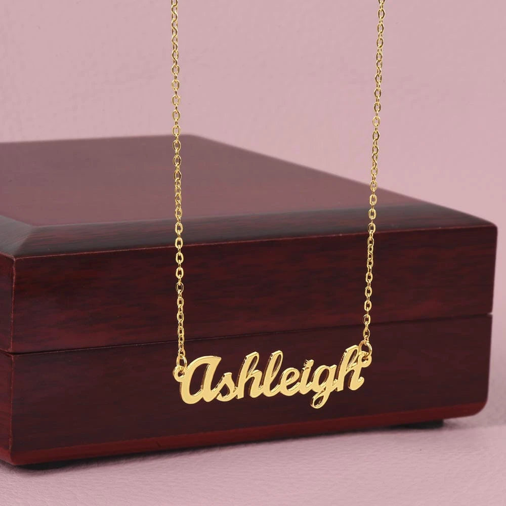18k yellow gold custom name necklace for her luxury box